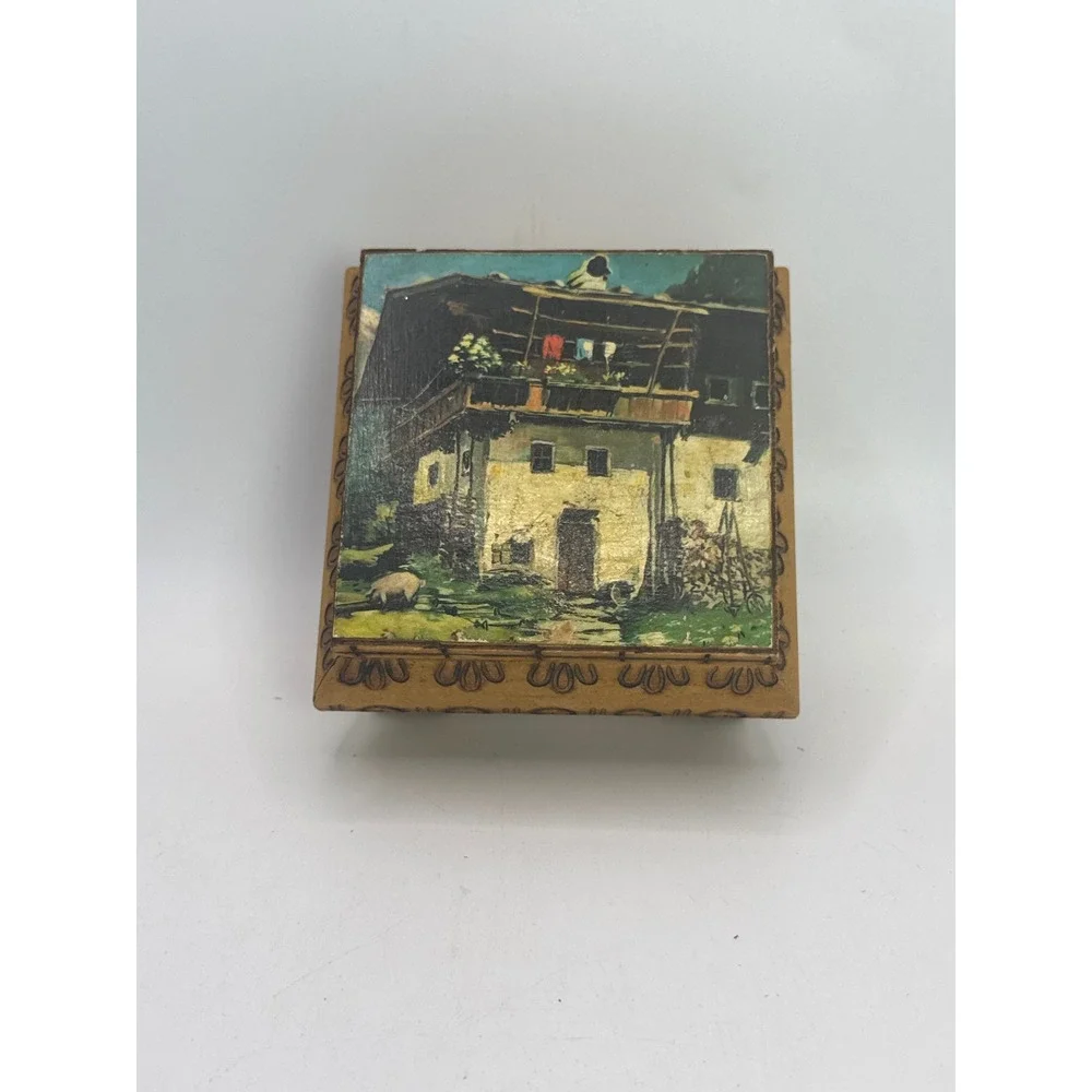 Vintage Innsbruck Austrian Alpine Wood Trinket‎ Box Hand Painted Cottage Scene